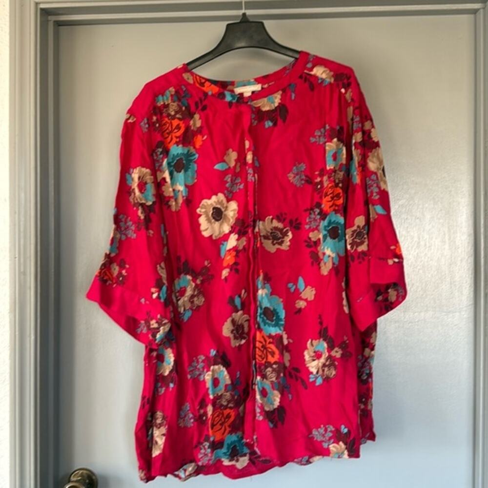 Woman Within size 3X Red Large Floral Flowers Full Front Button Top Short Sleeve
